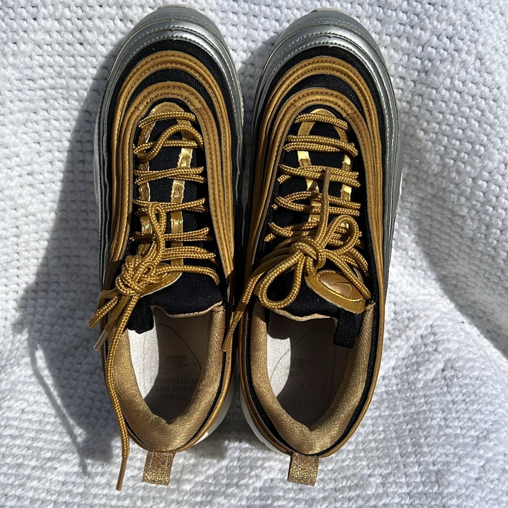 Nike Air Max 97 SE Vast Gray Gold Metallic Women’s size 8.5 - Picture 8 of 10